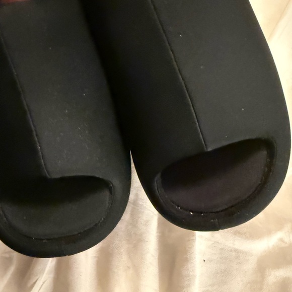 Jeffrey Campbell Black Women's Slide slip ins puffy soft - Picture 8 of 9